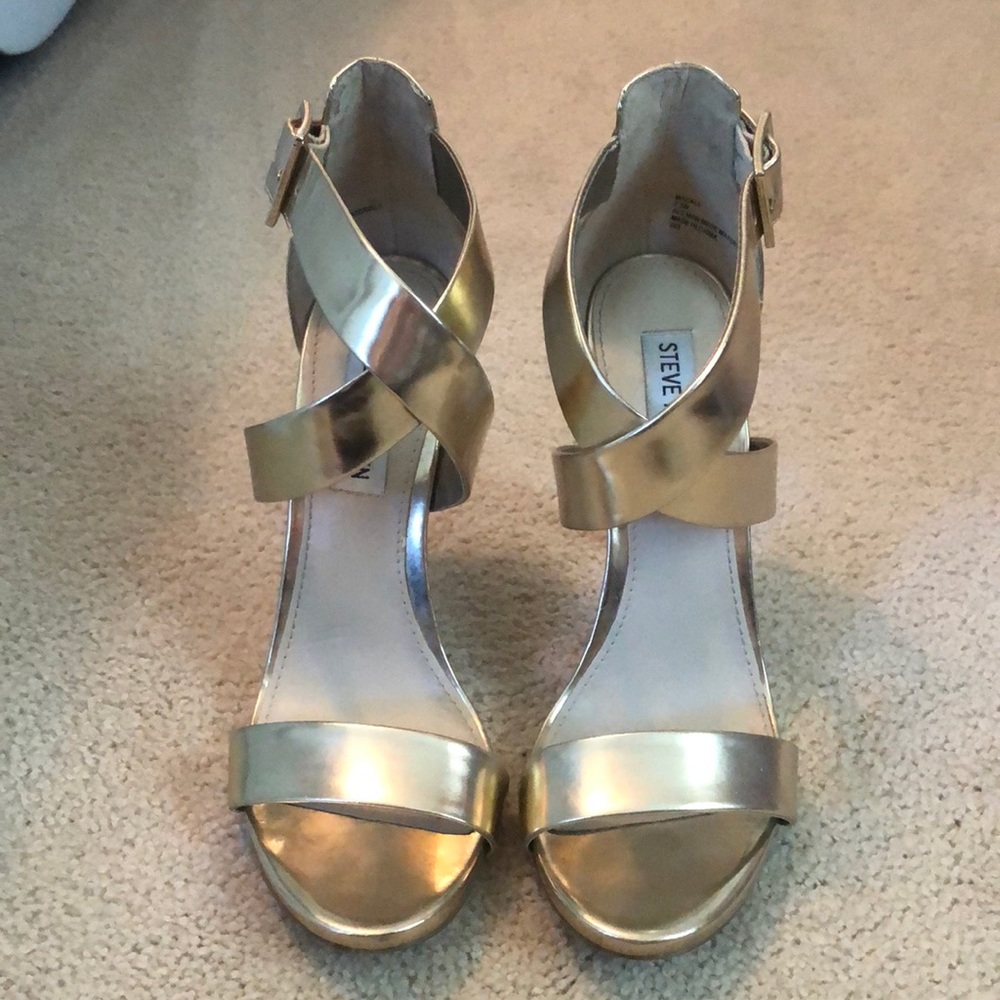 Steve Madden gold evening heels